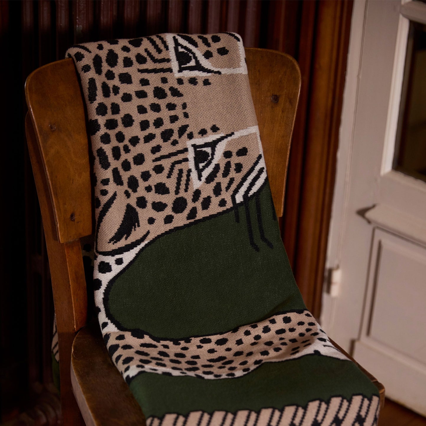 Inoui Editions - Leopard throw in Khaki 100% cotton