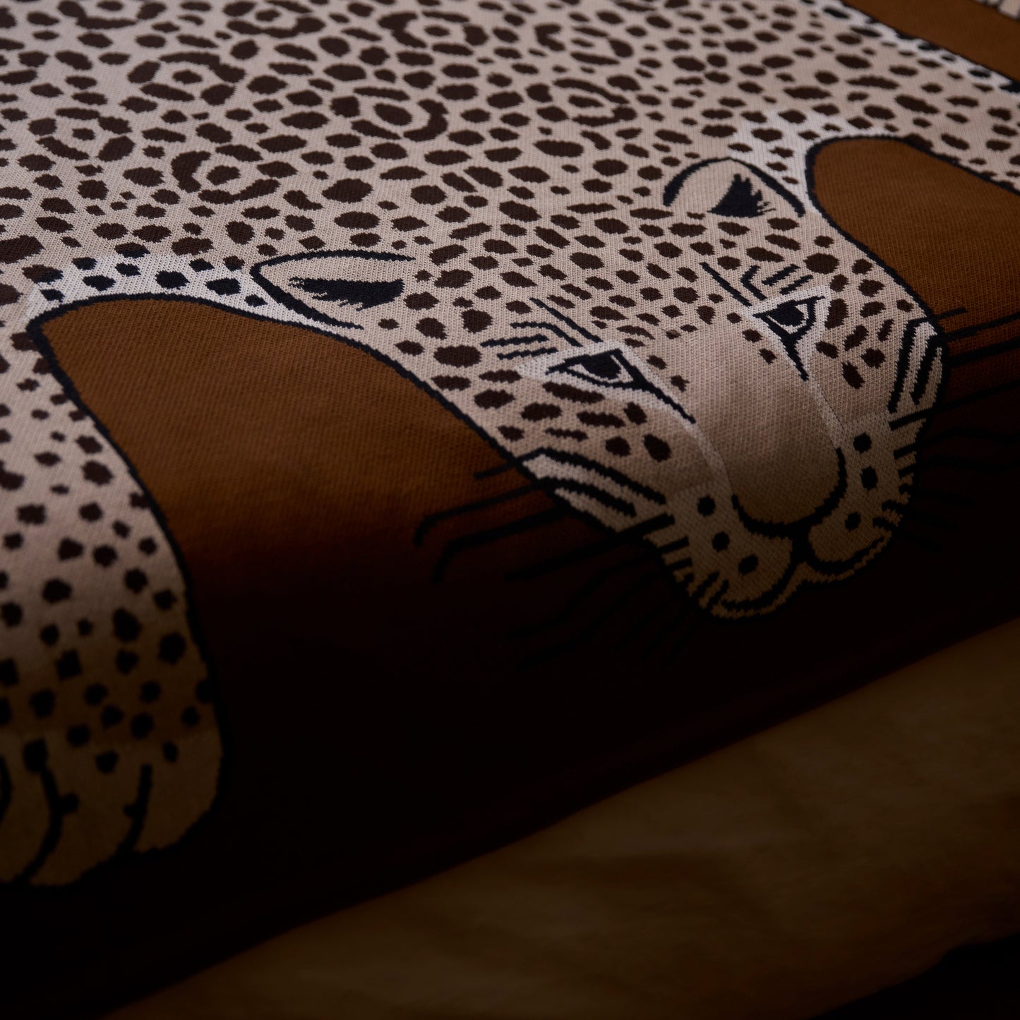Inoui Editions - Leopard throw in beige 100% cotton