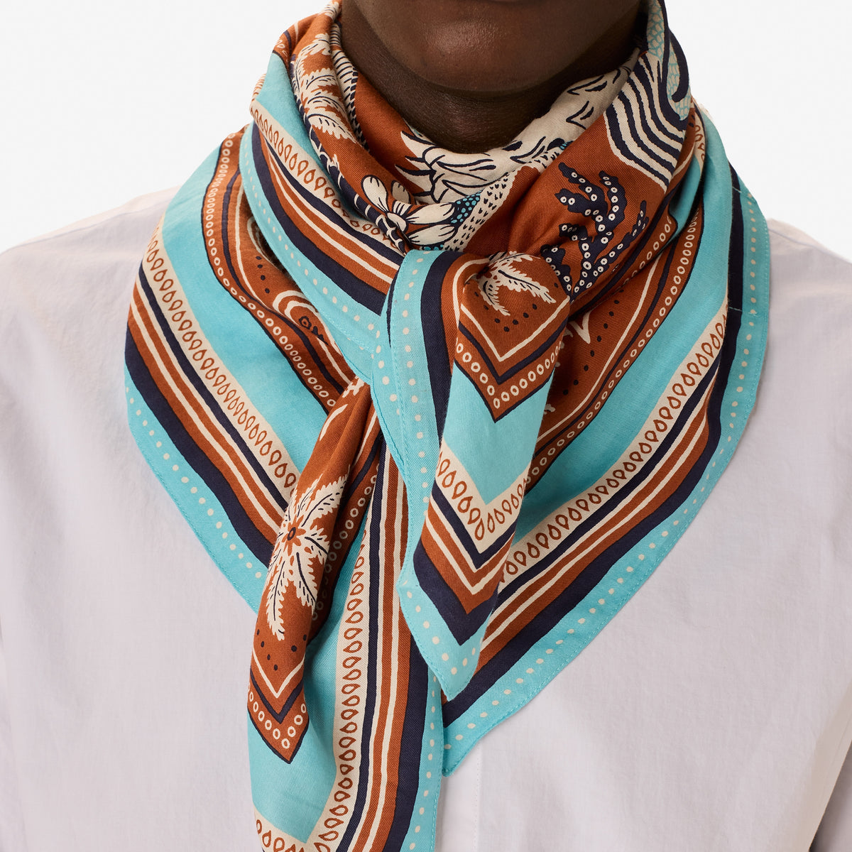 INOUI SQUARE 100 NEPTUNE GOLDEN BROWN - 100 x 100 cm - 63% cotton 37% silk carre or square scarf, hemmed edges