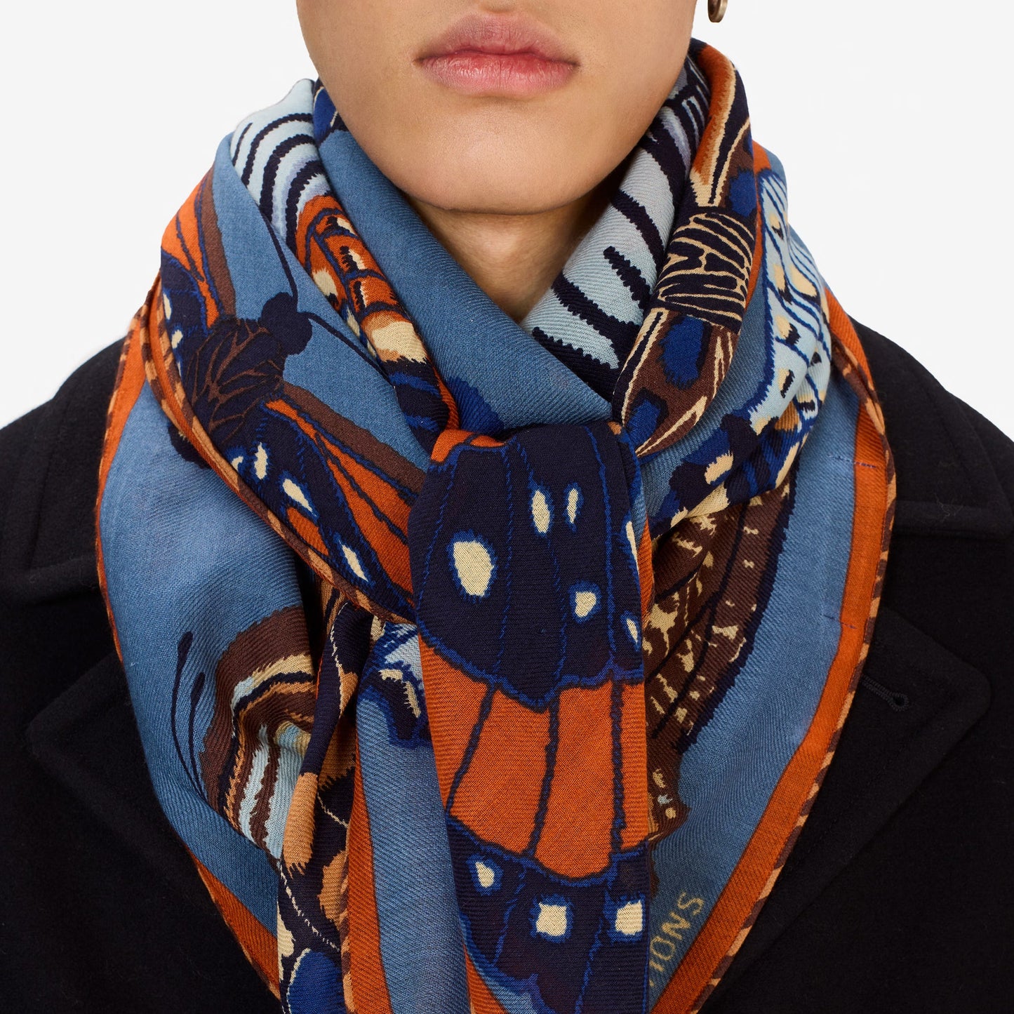 Inoui Editions - Papillon Duck Blue square 100% wool scarf
