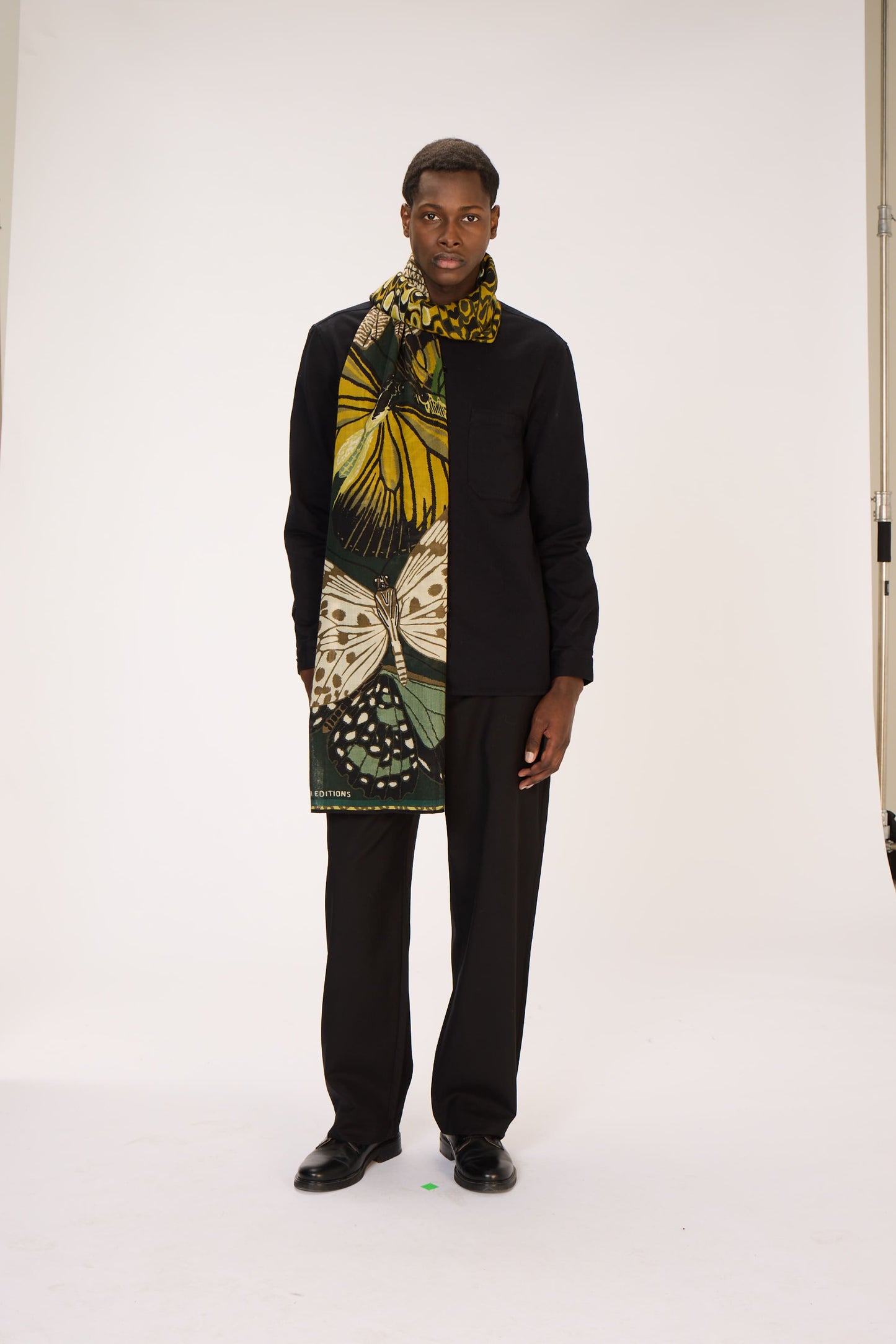 Inoui Editions - Papillon Emerald scarf