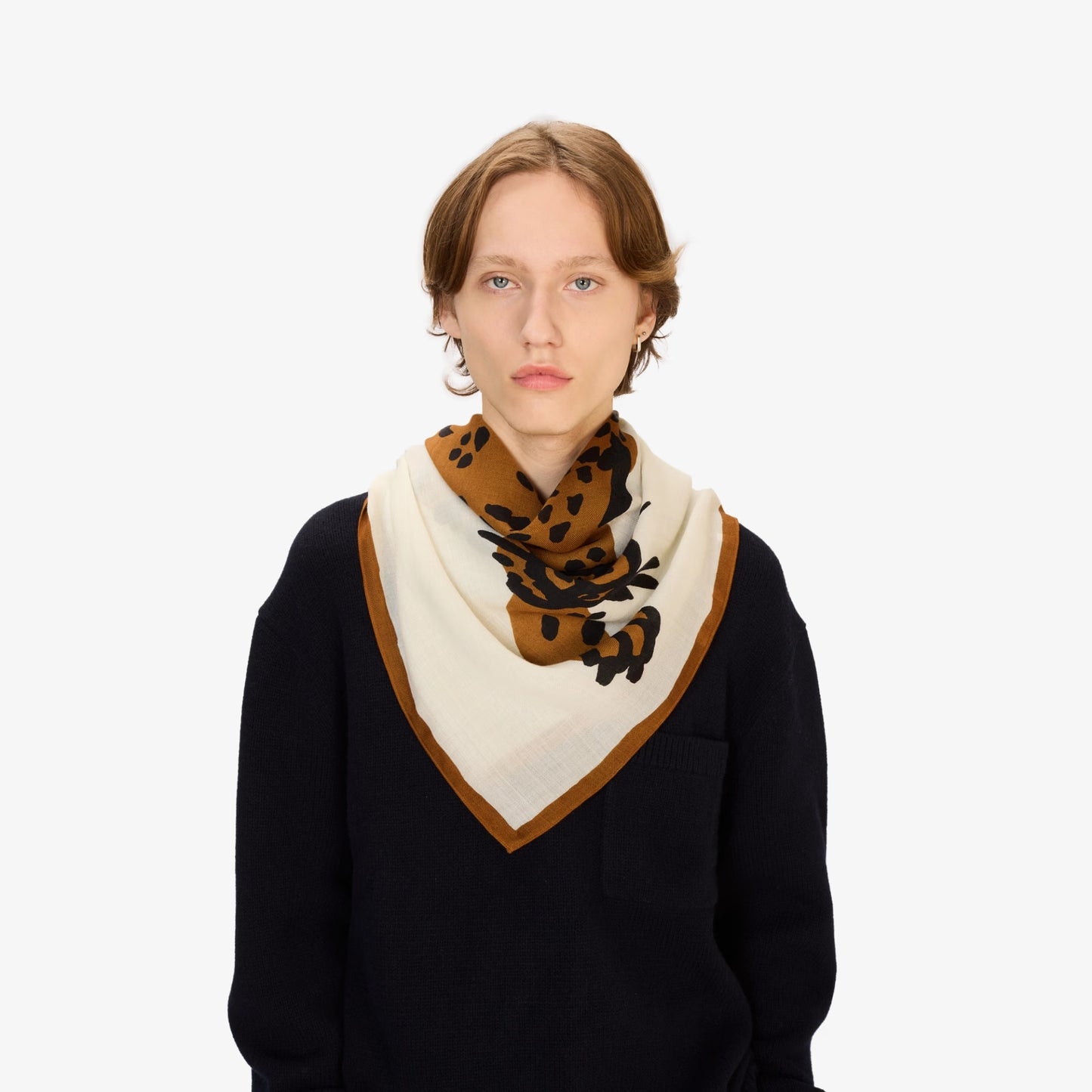 Inoui Editions - Feline in white 100% wool