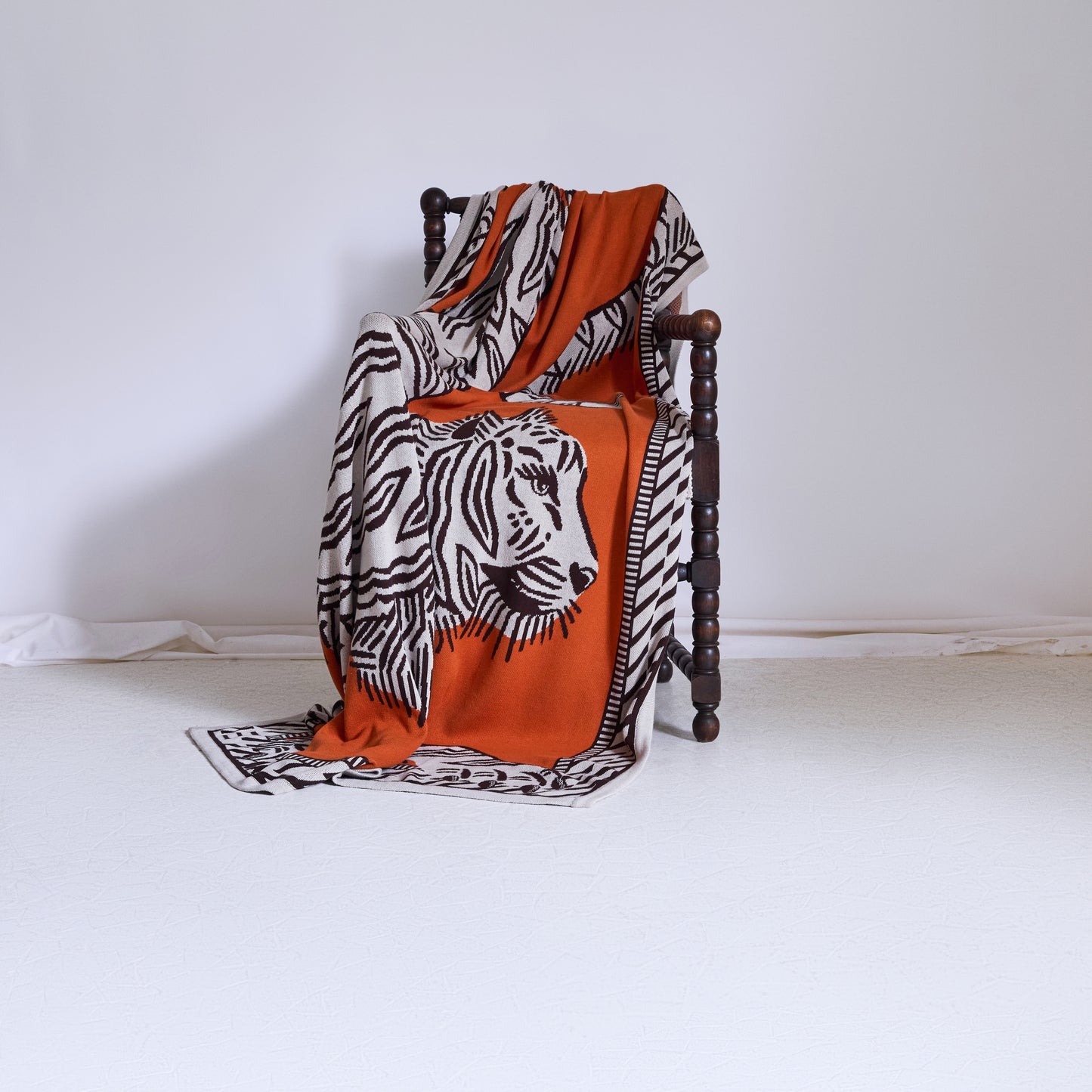 Inoui Editions - Mantra Tiger throw in orange 100% cotton